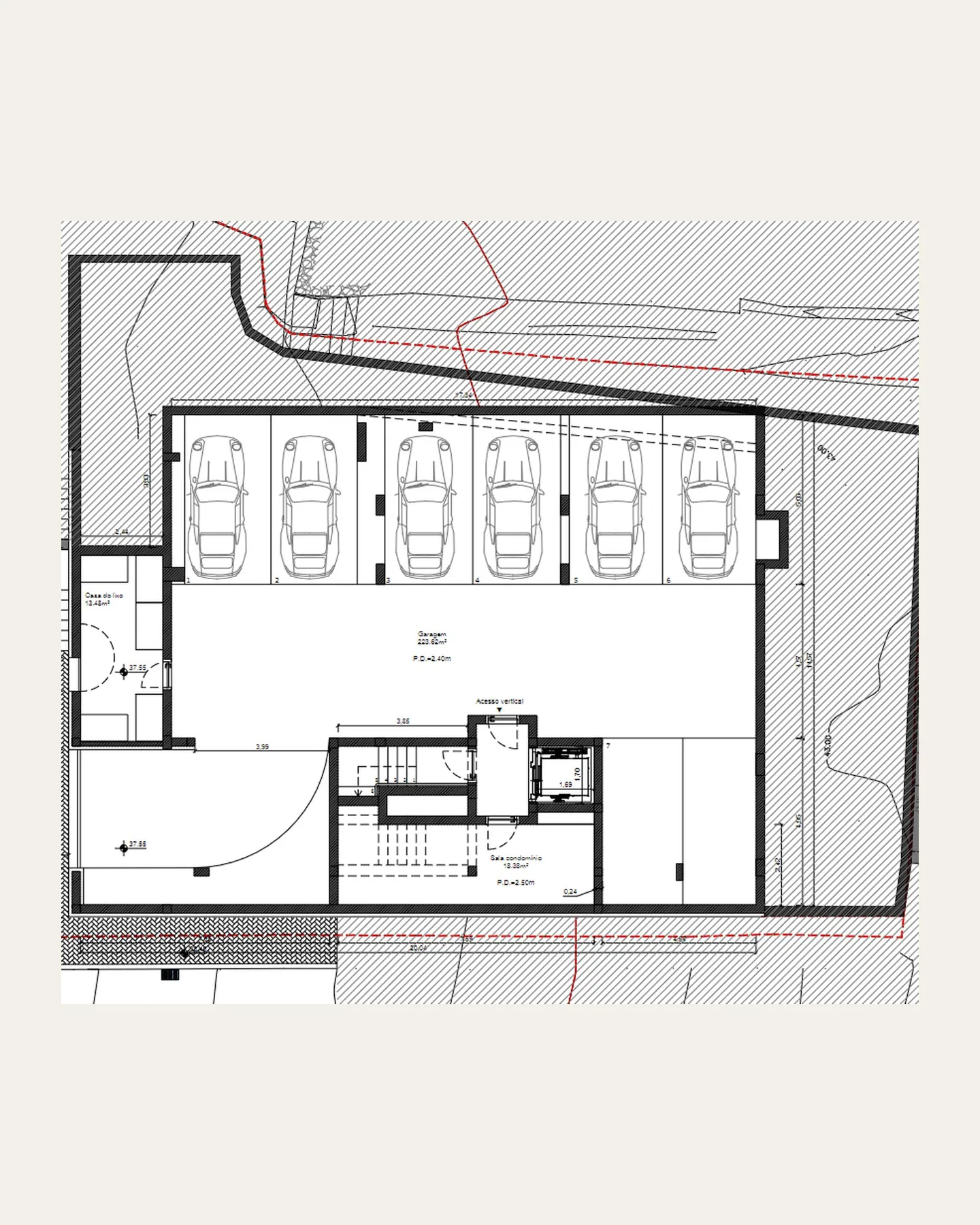 Garage level plan: six marked spaces, the stair and the lift. Architect's drawing
